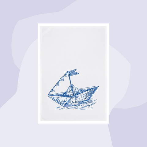 1730 Geschirrtuch Handtuch Baumwolle Aufdruck Papierschiffchen Boot Geschenke Geschenkeladen Köln Feinkostladen Online Shop Gourmet