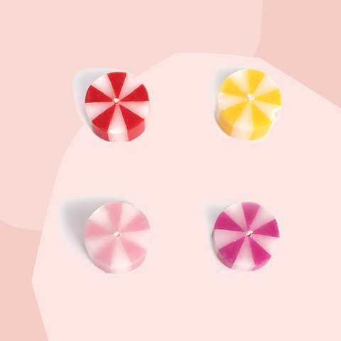 not the girl who misses much Kerze Bonbons Birthday Foodies Geschenke Geschenkeladen Köln Feinkostladen Online Shop Gourmet