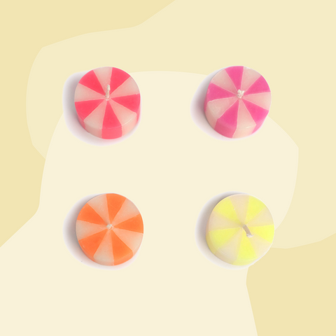 not the girl who misses much Kerze Bonbons Foodies Geschenke Geschenkeladen Köln Feinkostladen Online Shop Gourmet