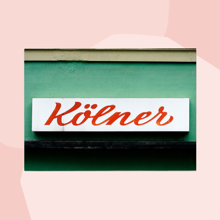 Frau Plonka Bild auf MDF Kölner Geschenke Geschenkeladen Köln Feinkostladen Online Shop Gourmets