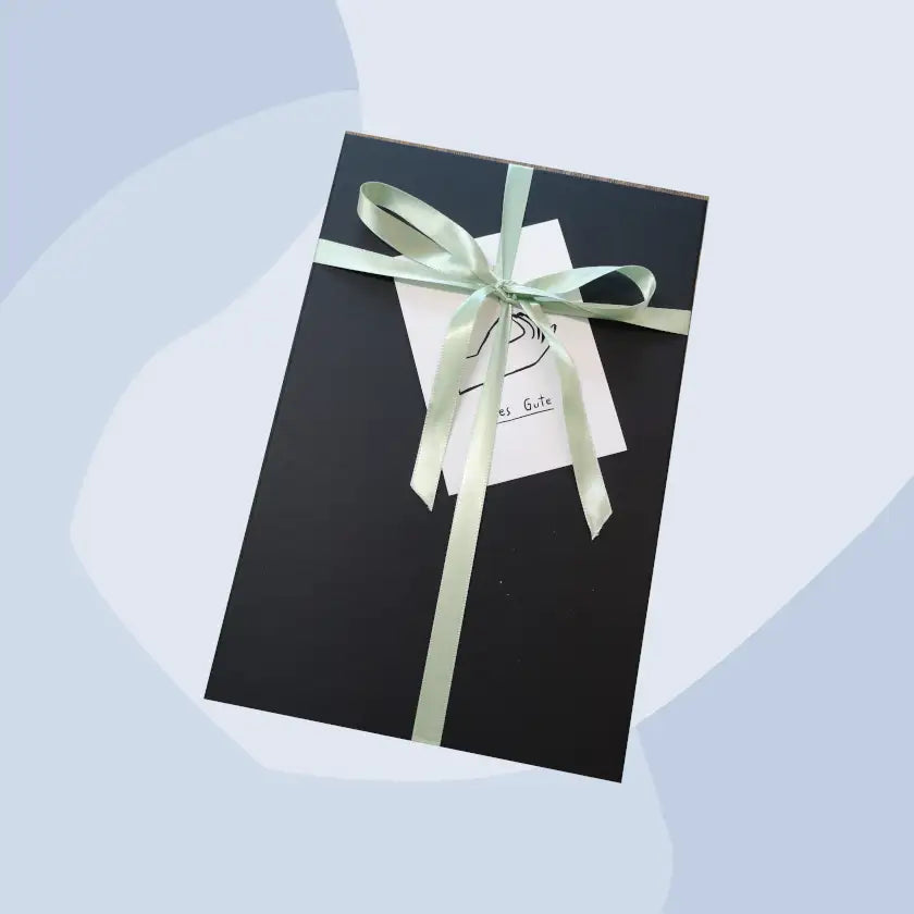 Box nachhaltig Geschenkbox Geschenkset individuell Geschenke Feinkost Online Shop Spezialitäten Köln Manufakturen Delikatessen Gourmets Foodies groß
