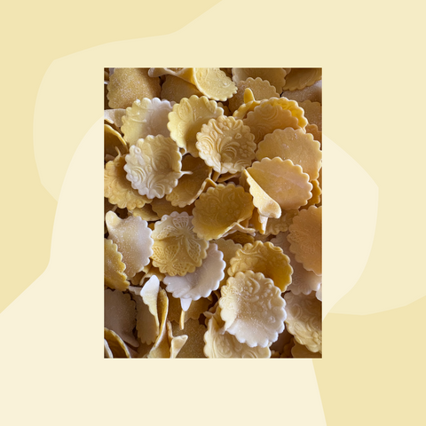 INO Genuss Nudeln Butterblume Kurkuma vegan Feinkost Delikatessen Spezialitäten Genuss Gourmet Foodies handgemacht Köln Online Shop Feinkostladen