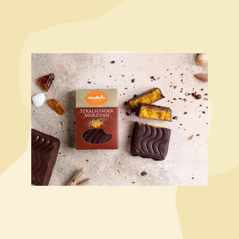 Samura Stralsund Marzipantafel Sanddorn Orange vegan Geschenke Feinkost Online Shop Delikatessen Spezialitäten Köln Feinkostladen Weihnachten Foodies